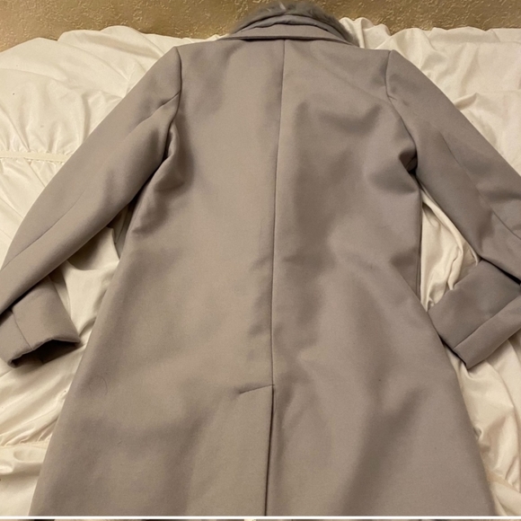 Size XS Guess winter pea coat with detachable faux fur collar worn 2-3 times - Picture 5 of 17